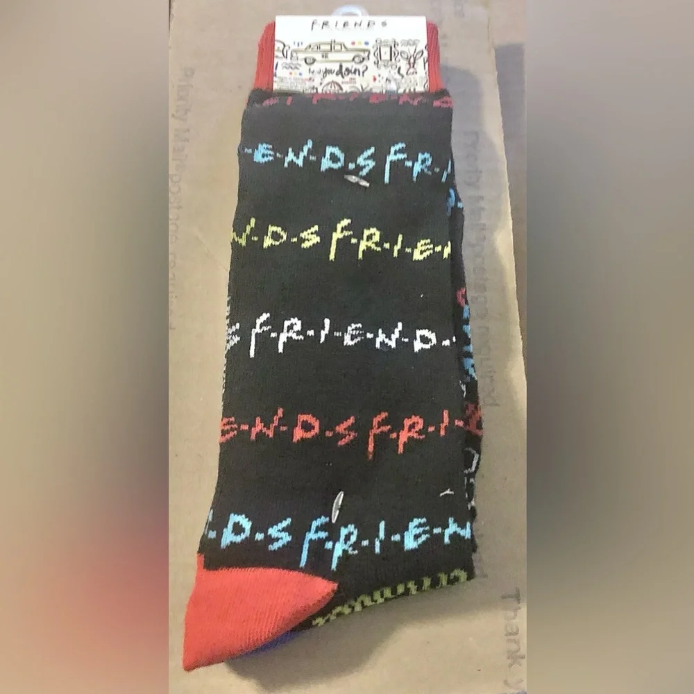 2pairs‎ Friends TV show black inscripted novelty gag socks new